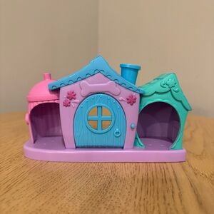 LPS 2004 Playful Puppies Triple Dog House